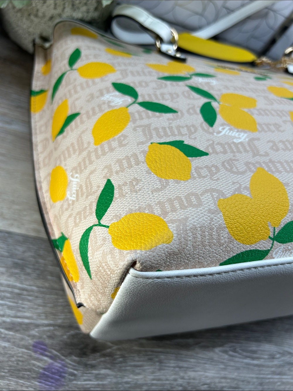 3580 Juicy Couture Fruitful Lemon Tote 083580 - Picture 11 of 12